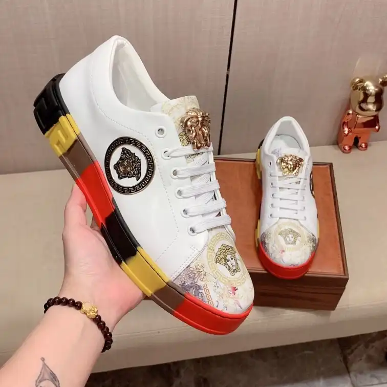 hype Givenchy Sneakers