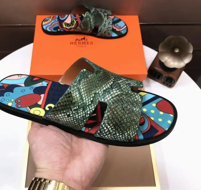 hype Hermes Slippers