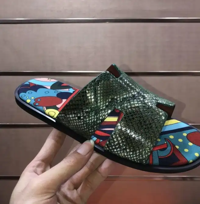 hype Hermes Slippers