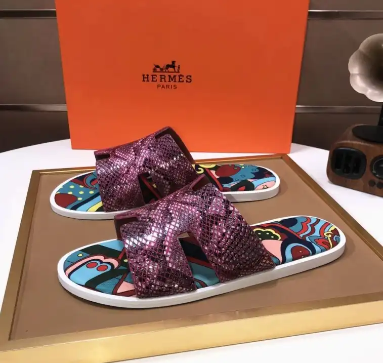 hype Hermes Slippers