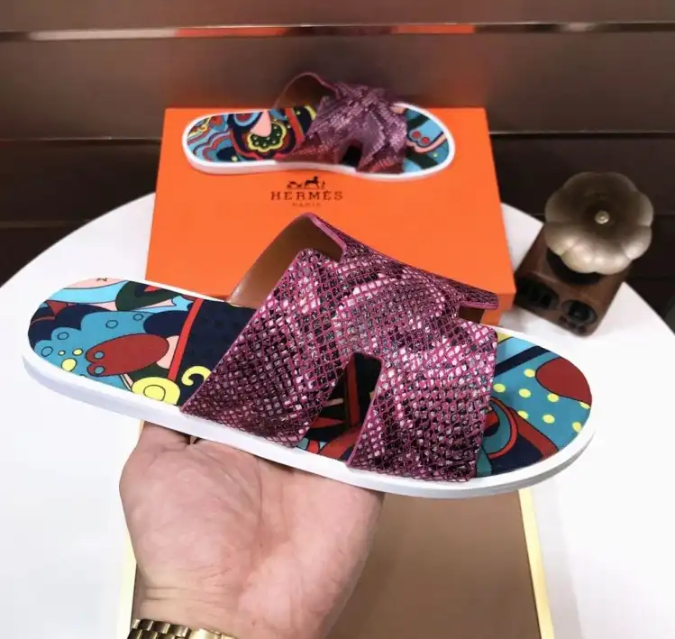 hype Hermes Slippers