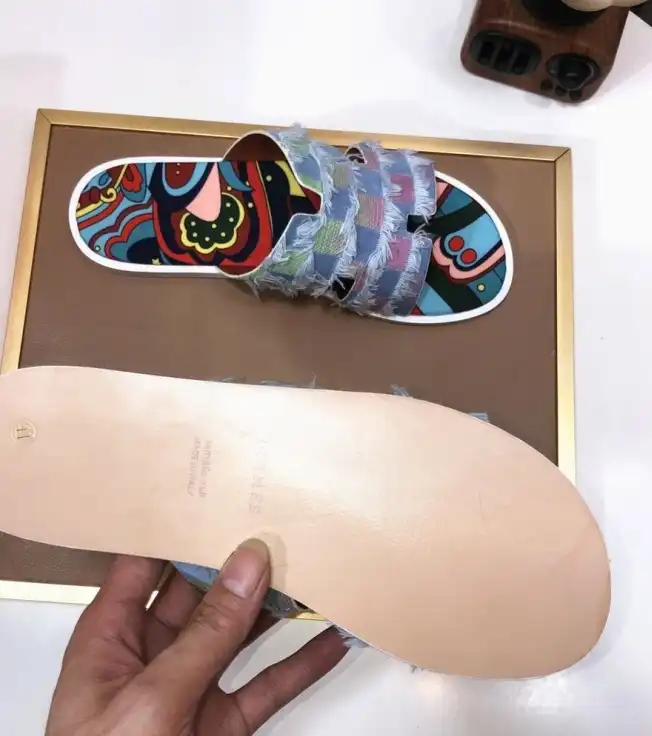 hype Hermes Slippers