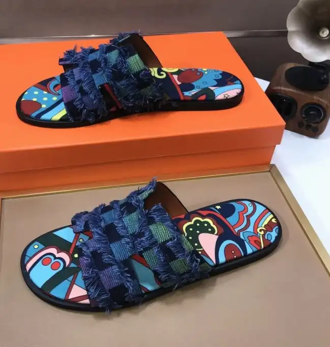 hype Hermes Slippers