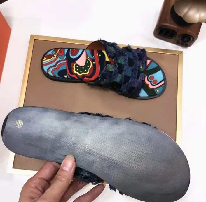 hype Hermes Slippers