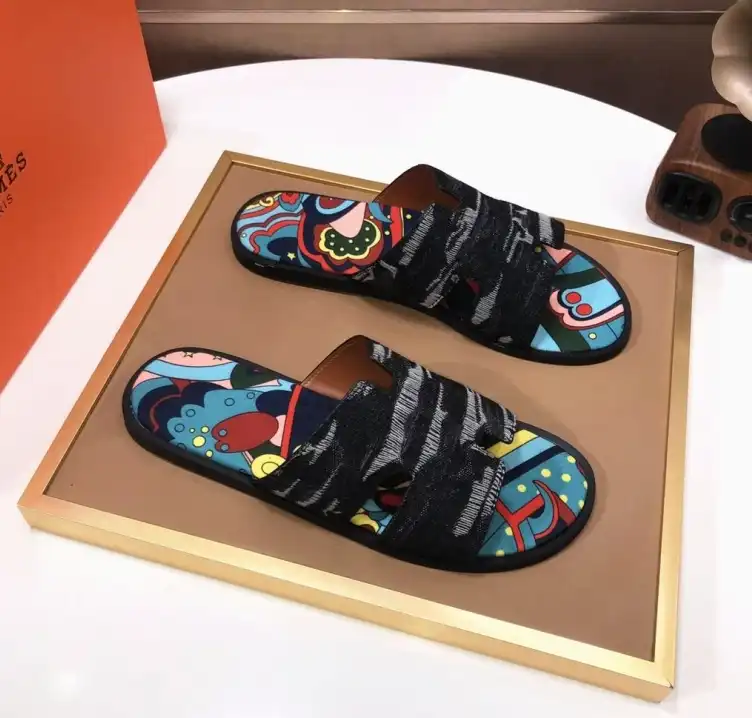 hype Hermes Slippers