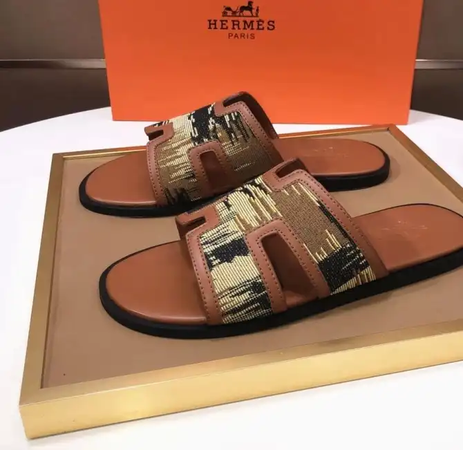 hype Hermes Slippers