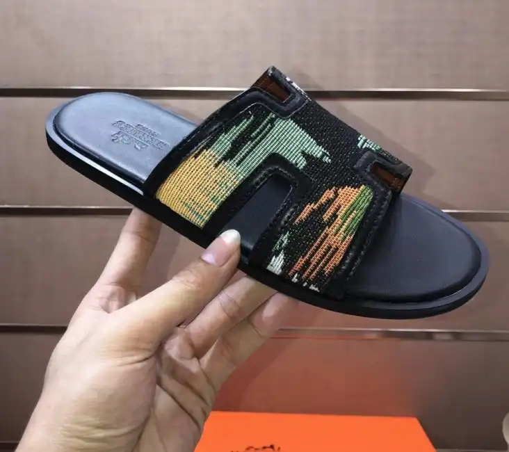 hype Hermes Slippers