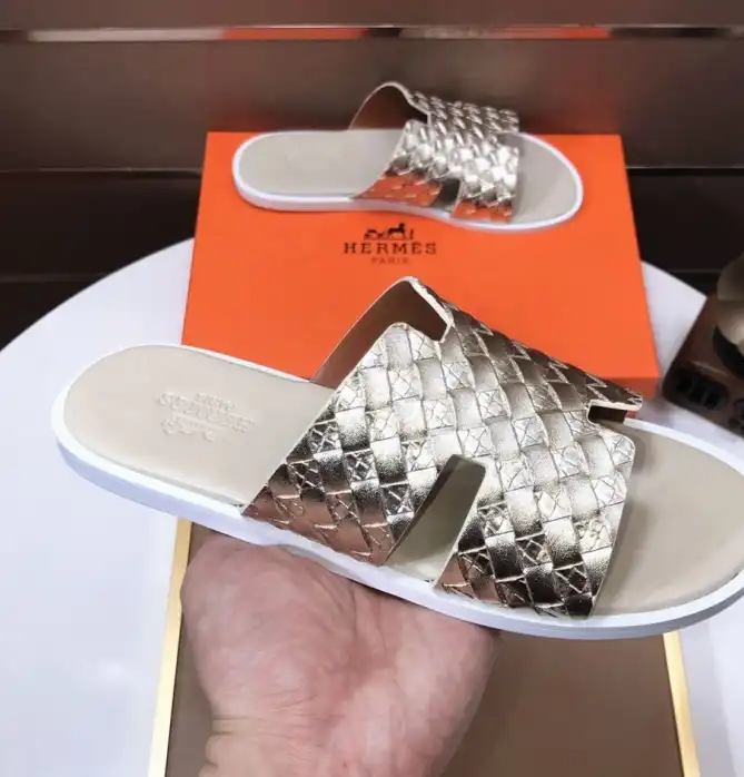 hype Hermes Slippers