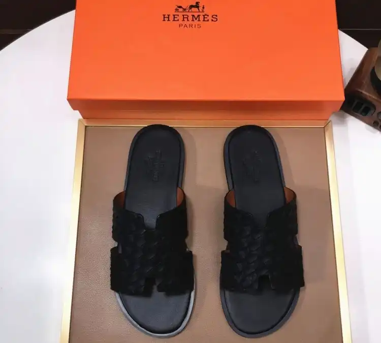 hype Hermes Slippers