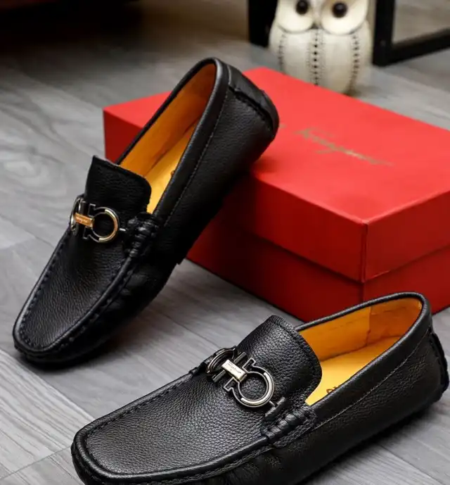 hype Ferragamo Leather Shoes