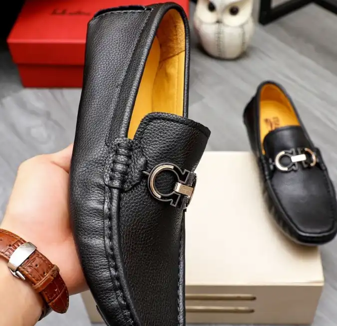 hype Ferragamo Leather Shoes