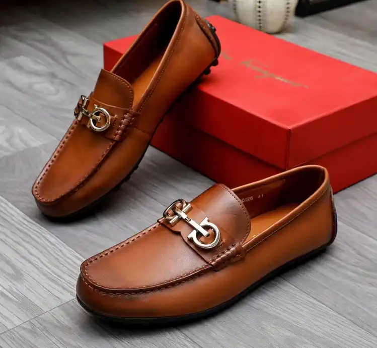 hype Ferragamo Leather Shoes