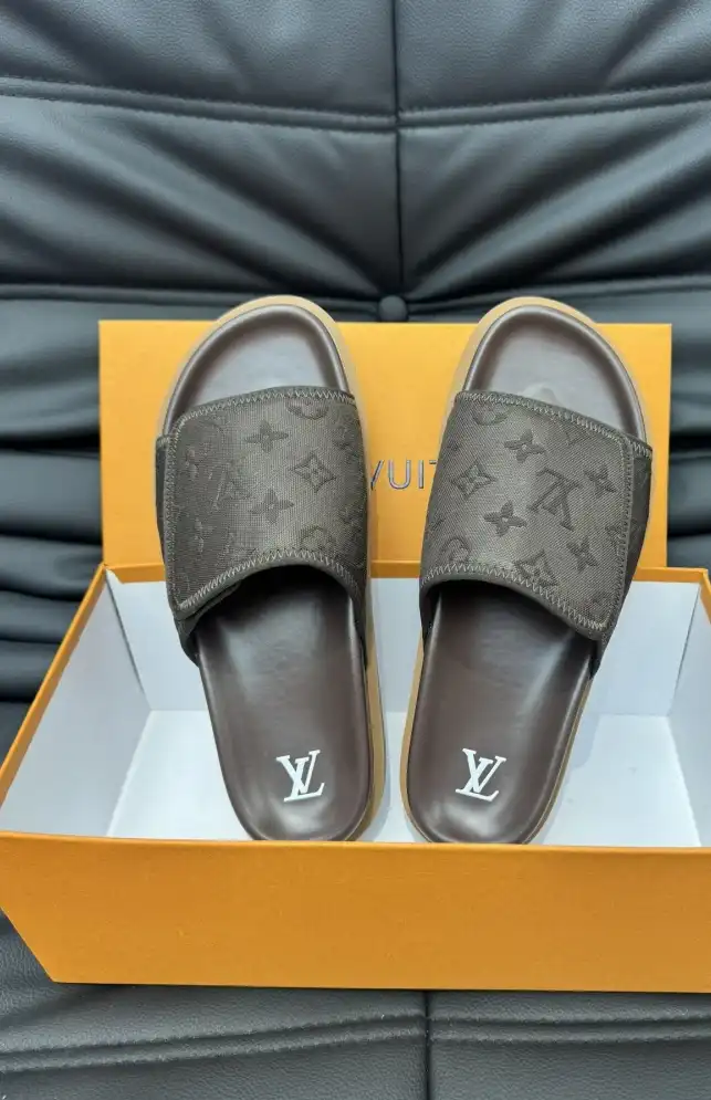 hype LV Slippers