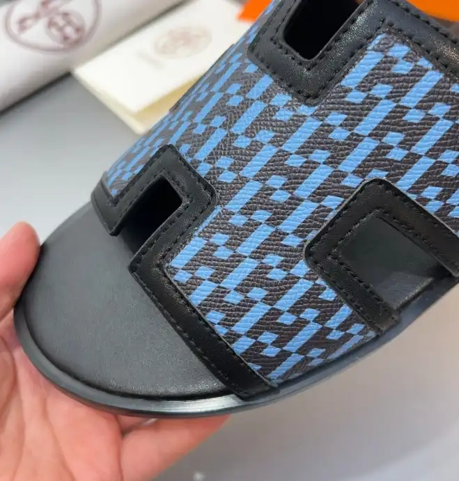 hype Hermes Slippers