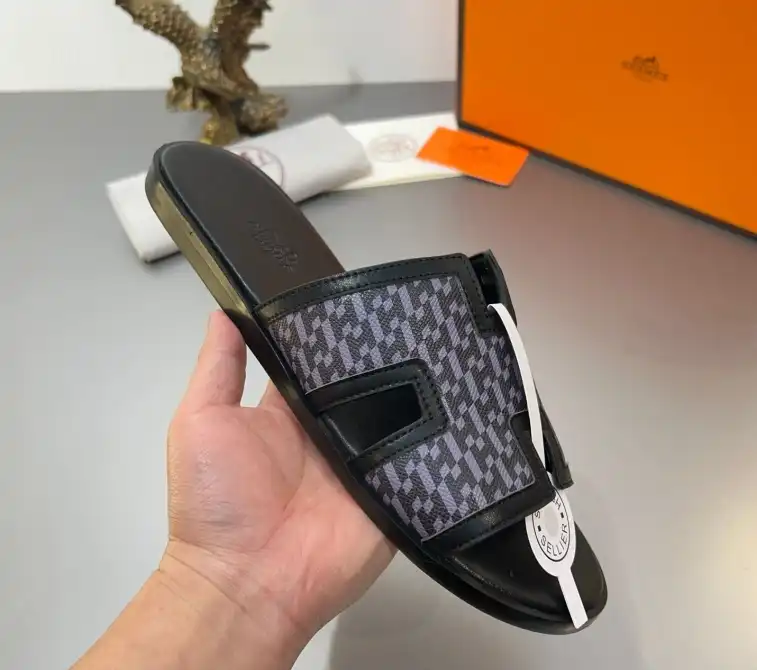 hype Hermes Slippers