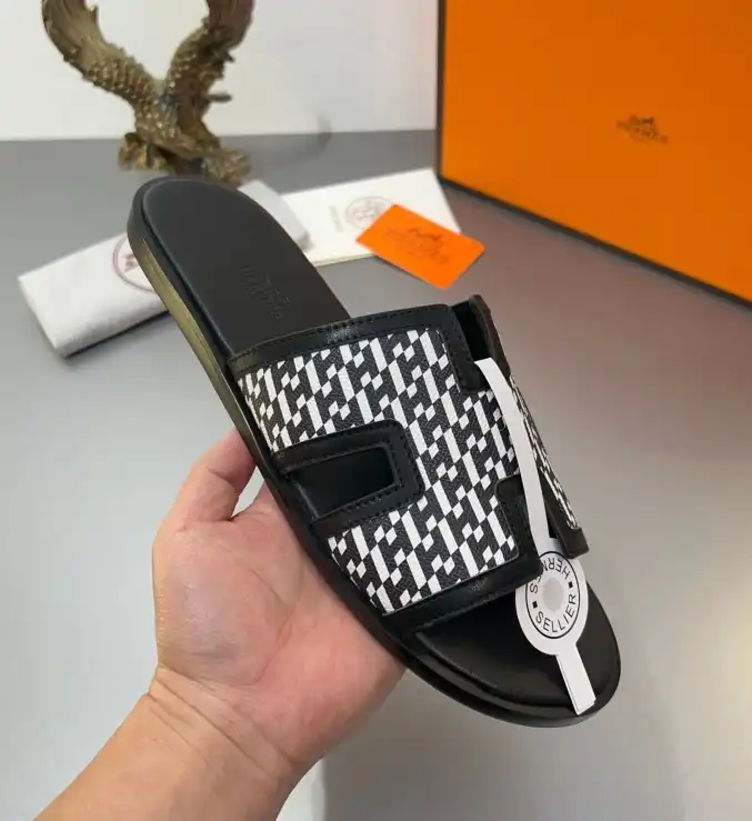 hype Hermes Slippers