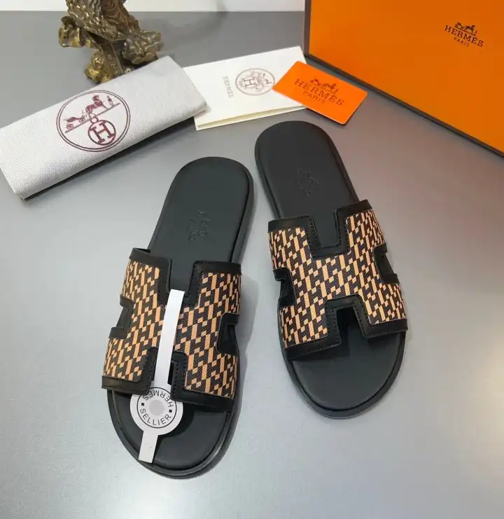 hype Hermes Slippers