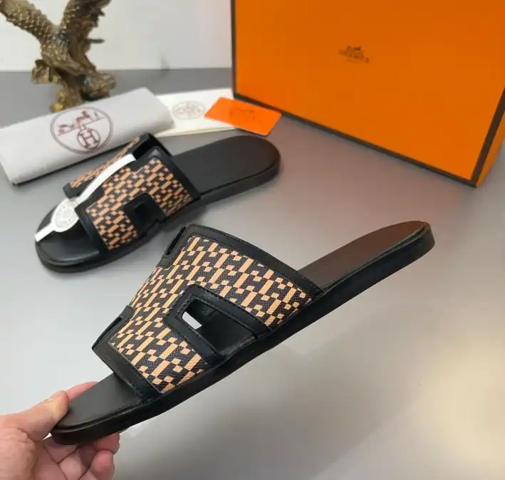 hype Hermes Slippers