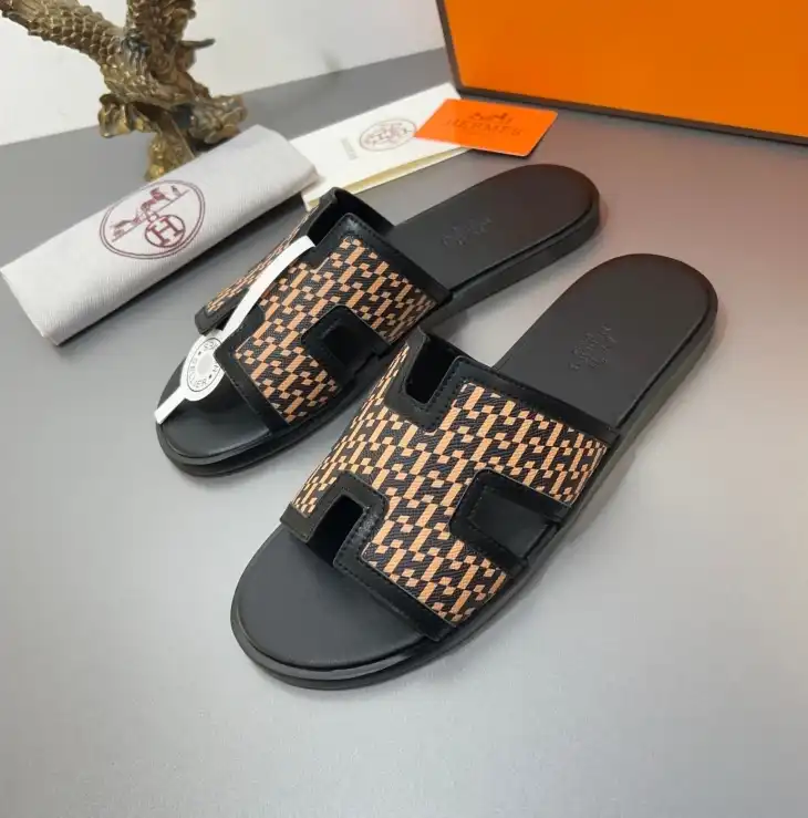 hype Hermes Slippers