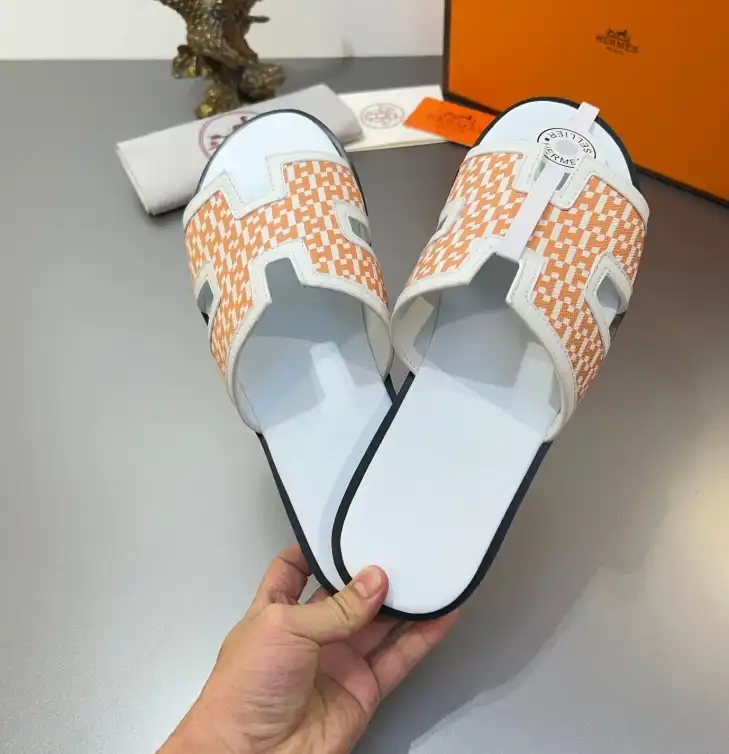 hype Hermes Slippers