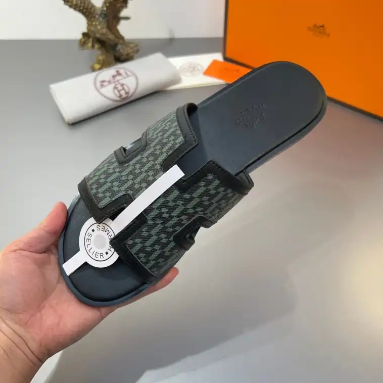 hype Hermes Slippers