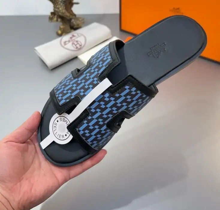 hype Hermes Slippers