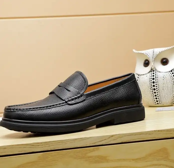 hype Ferragamo Leather Shoes