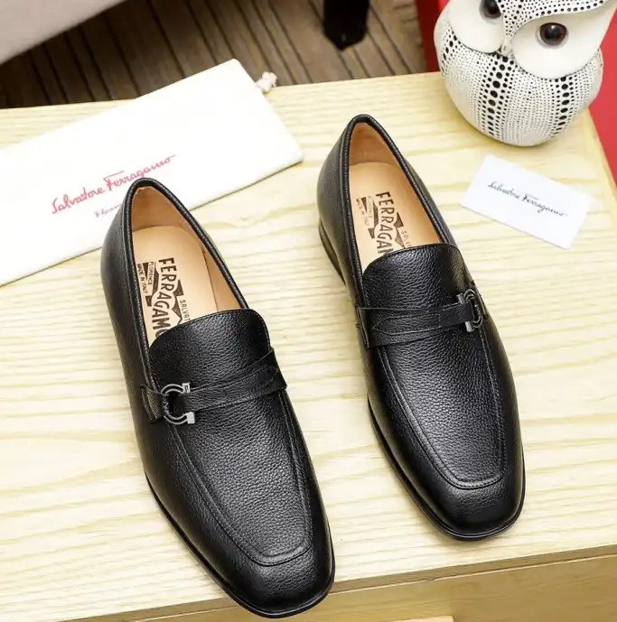 hype Ferragamo Leather Shoes