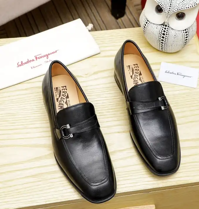 hype Ferragamo Leather Shoes