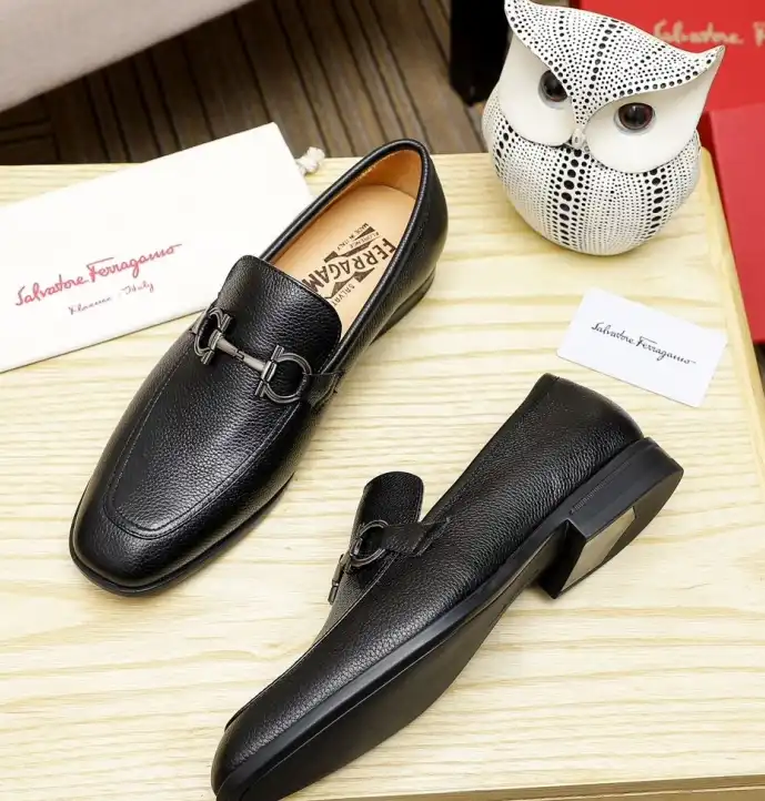 hype Ferragamo Leather Shoes