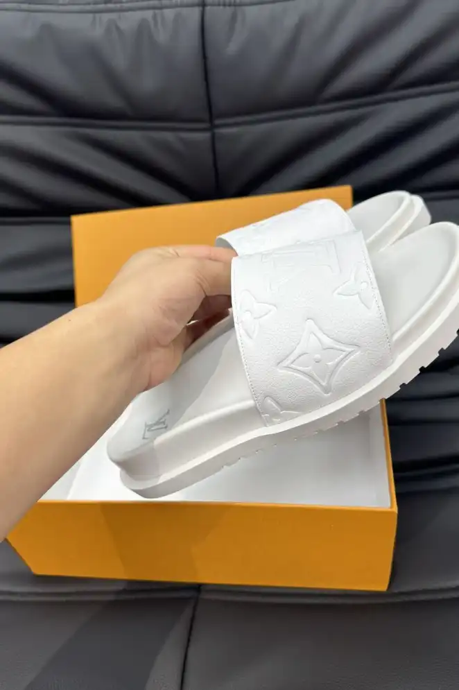 hype LV Slippers