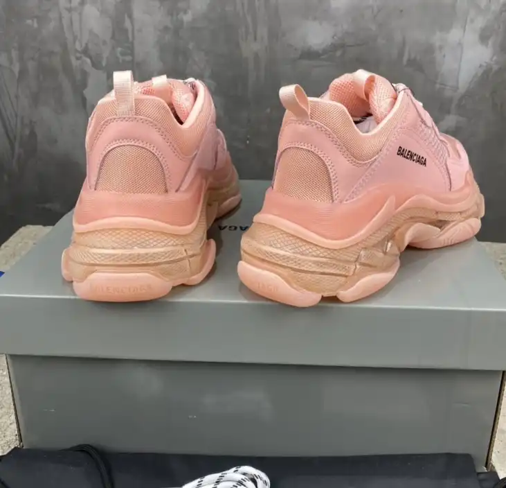 hype Balenciaga Sneakers