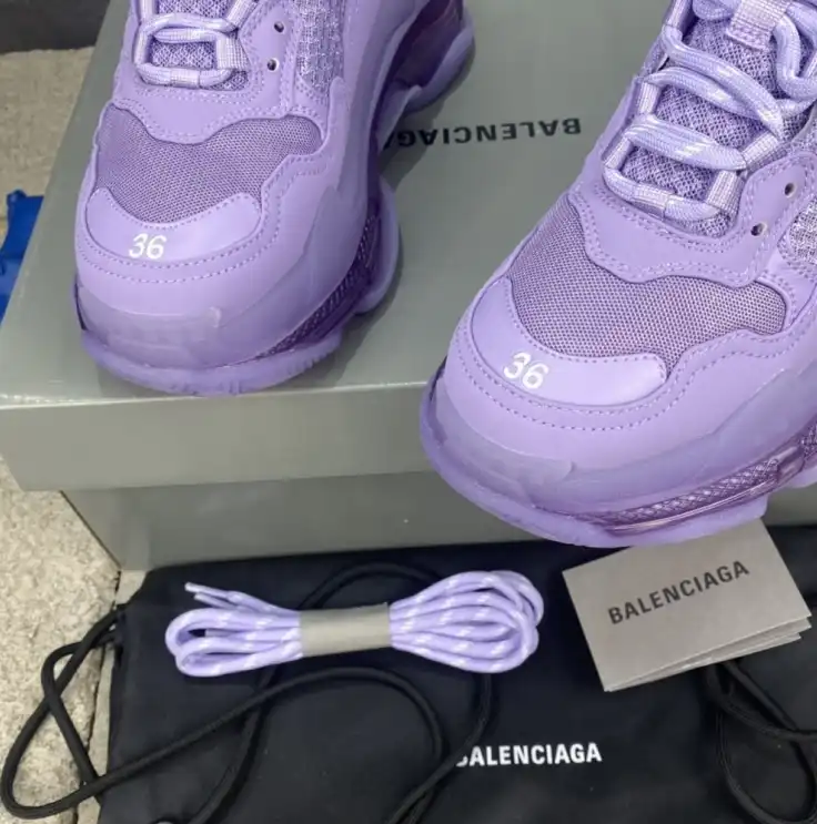 hype Balenciaga Sneakers