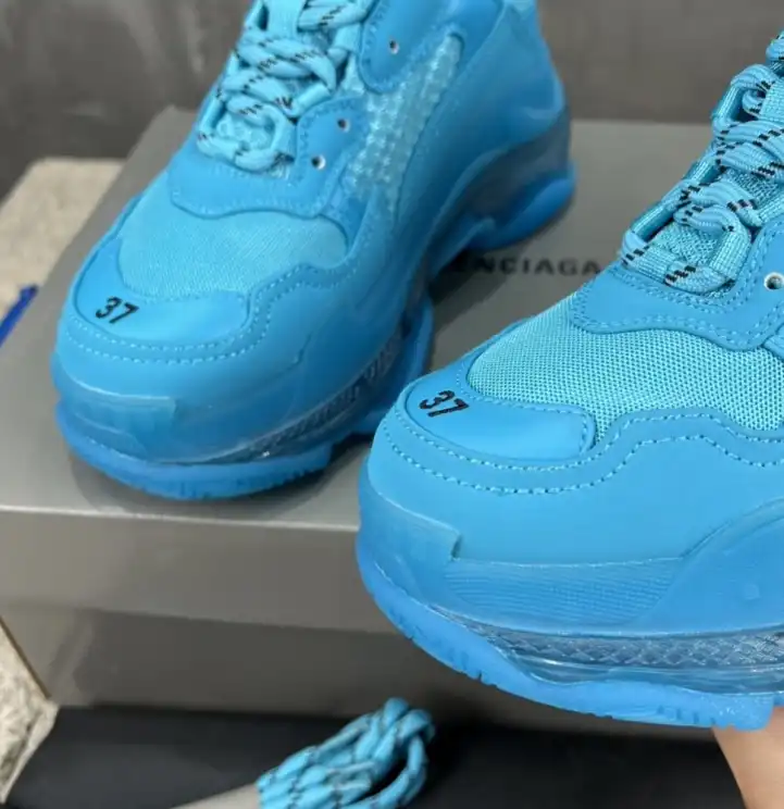 hype Balenciaga Sneakers