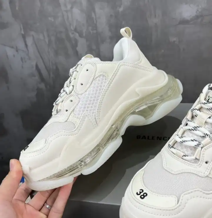 hype Balenciaga Sneakers