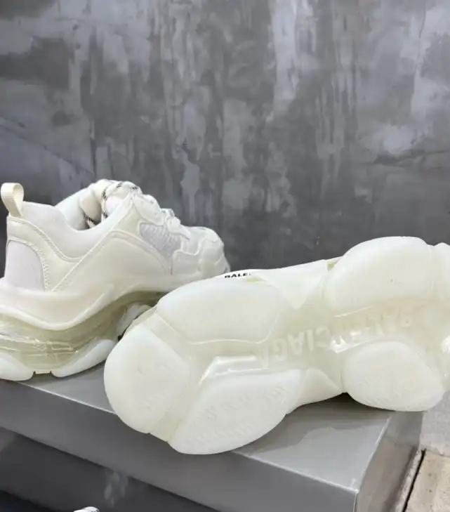 hype Balenciaga Sneakers