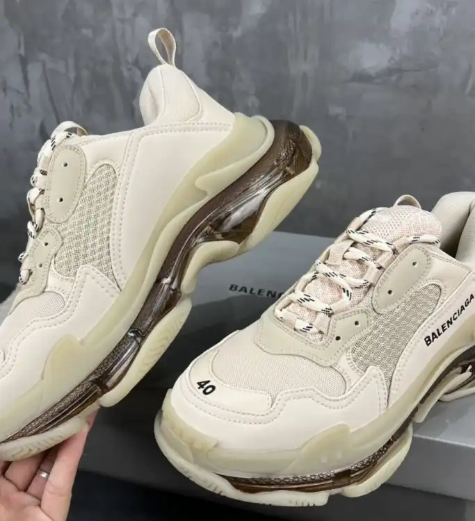 hype Balenciaga Sneakers