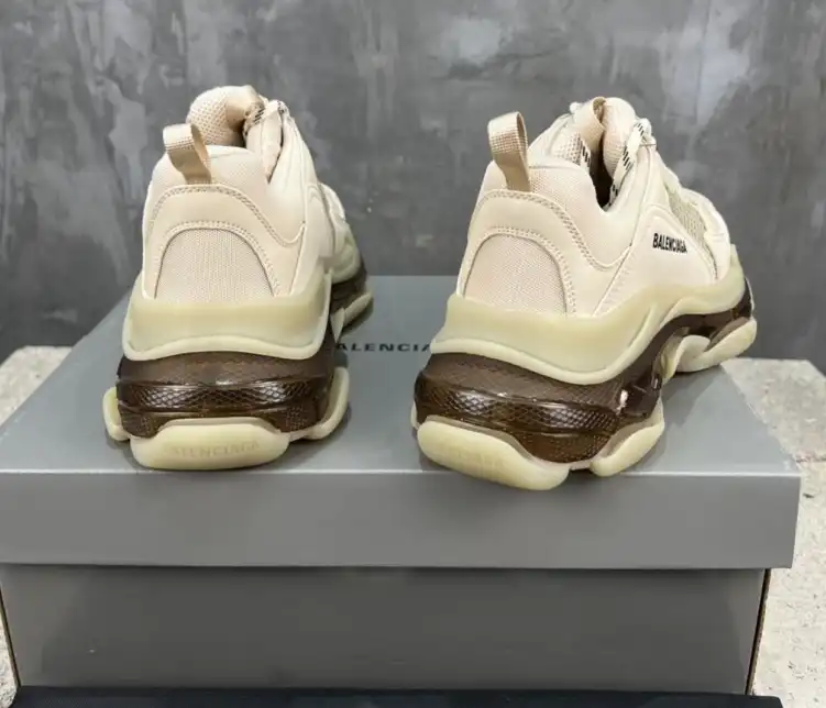 hype Balenciaga Sneakers