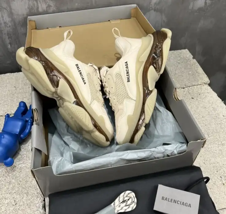 hype Balenciaga Sneakers