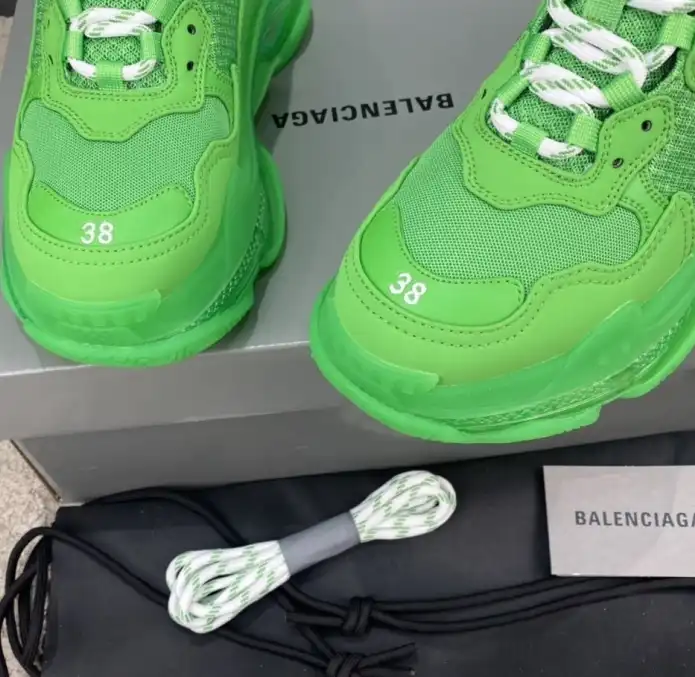 hype Balenciaga Sneakers