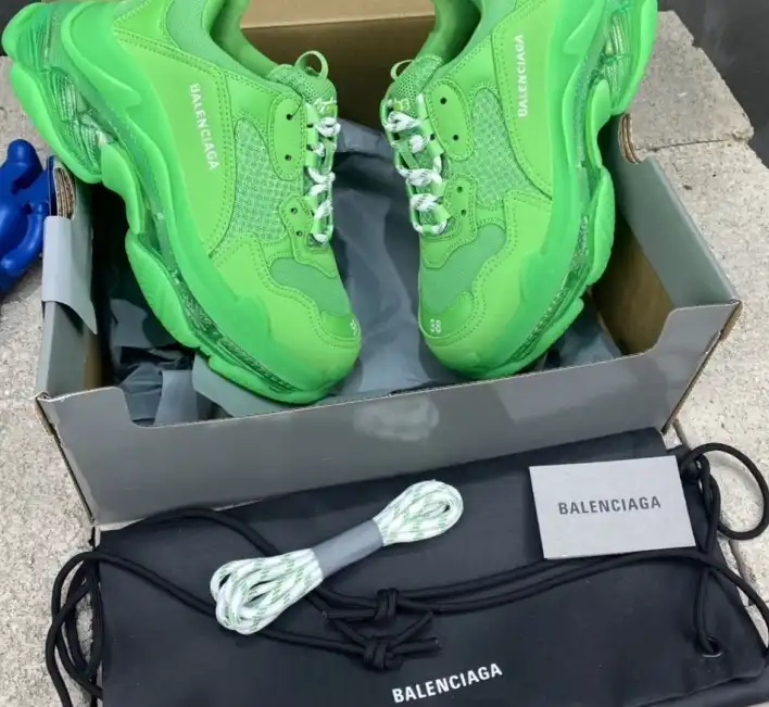 hype Balenciaga Sneakers