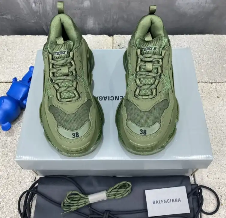 hype Balenciaga Sneakers