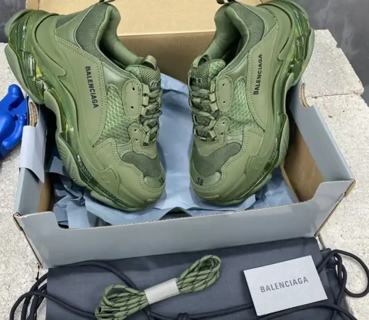 hype Balenciaga Sneakers