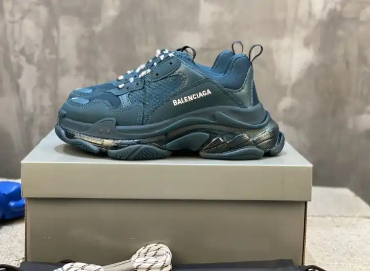 hype Balenciaga Sneakers