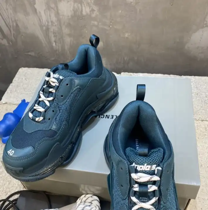 hype Balenciaga Sneakers