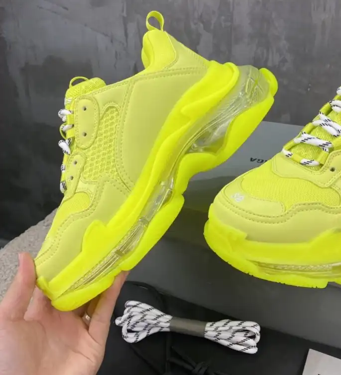 hype Balenciaga Sneakers