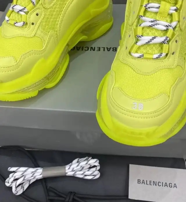 hype Balenciaga Sneakers