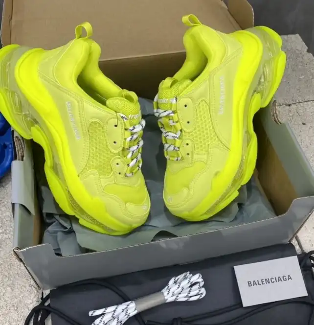 hype Balenciaga Sneakers