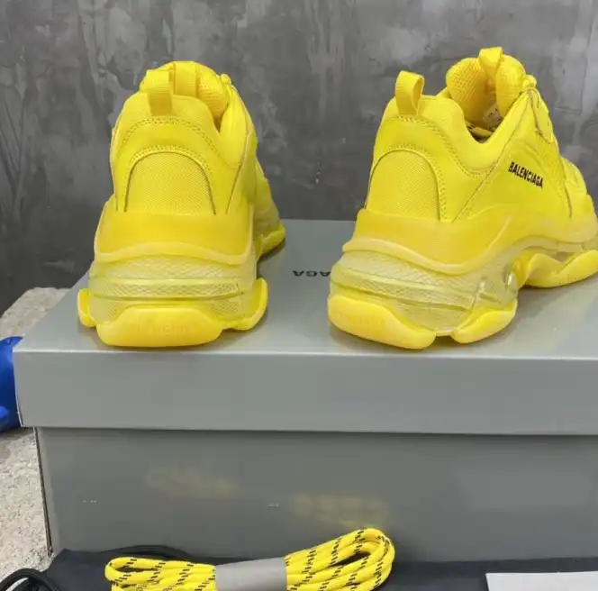 hype Balenciaga Sneakers