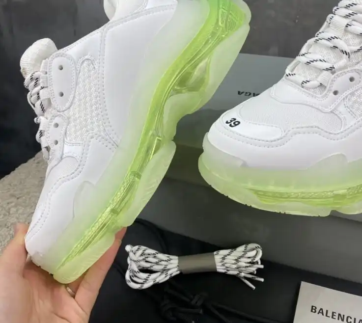 hype Balenciaga Sneakers